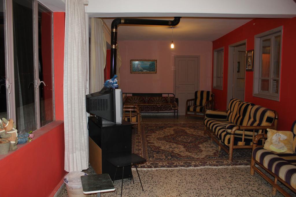 Bauhaus Motel Bcharré Buitenkant foto